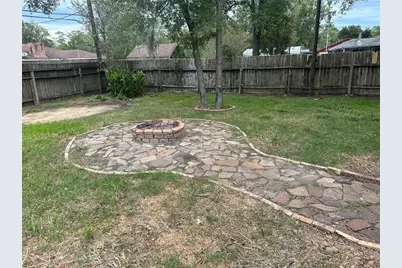 228 Oak Manor Drive, Alvin, TX 77511 - Photo 28