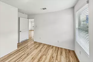 22259 Stoney Ravine Dr, New Caney, TX 77357 - Photo 12