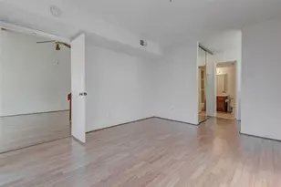 200 Pecan Dr, League City, TX 77573 - Photo 6