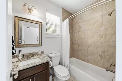 214 W 28th Street, Houston, TX 77008 - Photo 6
