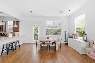214 W 28th St, Houston, TX 77008 - Photo 10
