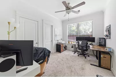 214 W 28th Street, Houston, TX 77008 - Photo 4