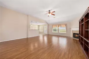7727 Heron Lakes Dr, Houston, TX 77064 - Photo 12