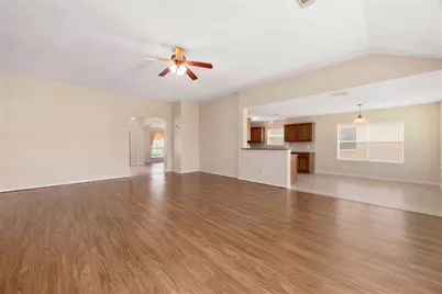 7727 Heron Lakes Drive, Houston, TX 77064 - Photo 16