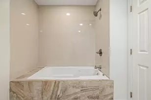 8902 Teichman Rd, Galveston, TX 77554 - Photo 36