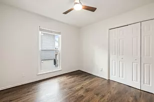 8902 Teichman Rd, Galveston, TX 77554 - Photo 30