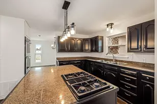 8902 Teichman Rd, Galveston, TX 77554 - Photo 18