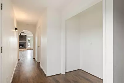 8902 Teichman Road, Galveston, TX 77554 - Photo 22