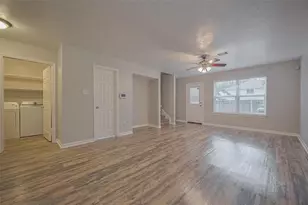 5009 Willow Point Dr, Conroe, TX 77303 - Photo 4