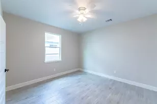 1055 Rd 5203, Cleveland, TX 77327 - Photo 20