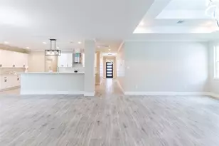 1055 Rd 5203, Cleveland, TX 77327 - Photo 10