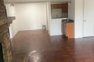 10555 Turtlewood Ct, Houston, TX 77072 - Photo 2