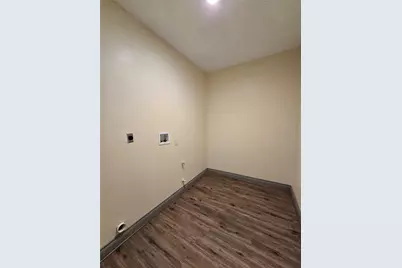 2002 White Doe Court, Cleveland, TX 77328 - Photo 26