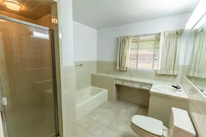322 E O'Bryant Street, Bellville, TX 77418 - Photo 16