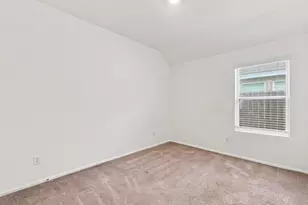 14222 Overbrook Willow Wy, Rosharon, TX 77583 - Photo 34