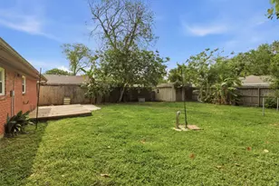 7824 Yucca Dr, Texas City, TX 77591 - Photo 22