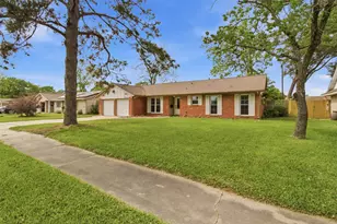 7824 Yucca Dr, Texas City, TX 77591 - Photo 1