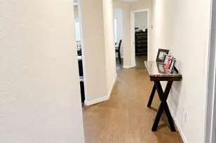 60 Rodeo Crest Dr, Manvel, TX 77578 - Photo 2