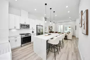 7727 Hammerly Blvd, Houston, TX 77055 - Photo 12