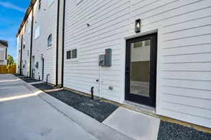 7727 Hammerly Blvd, Houston, TX 77055 - Photo 40