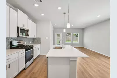 19214 Newman Gardens Road, Crosby, TX 77532 - Photo 2