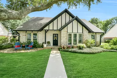 2531 Sugar Mill Drive, Sugar Land, TX 77479 - Photo 2