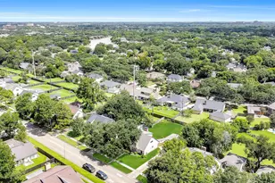 2531 Sugar Mill Dr, Sugar Land, TX 77479 - Photo 32