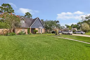 614 S Diamondhead Blvd, Crosby, TX 77532 - Photo 2