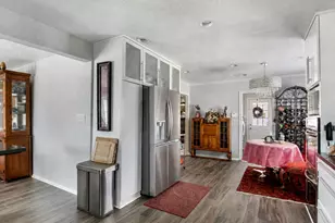 614 S Diamondhead Blvd, Crosby, TX 77532 - Photo 10