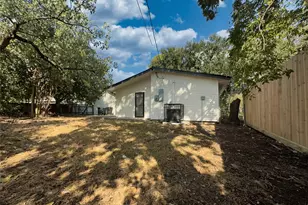13406 Melcher Dr, Houston, TX 77045 - Photo 20