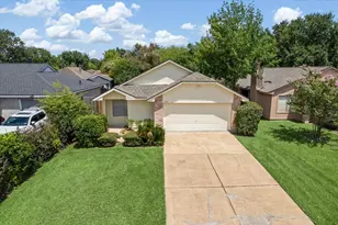 4318 Daisy Meadow Dr, Katy, TX 77449 - Photo 1
