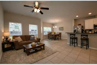 104 Camelot Place Court, Conroe, TX 77304 - Photo 4