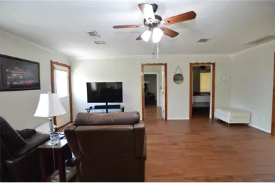 1821 E Winn Street, Kemah, TX 77565 - Photo 6