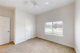 10428 Great Basin Ln, Conroe, TX 77384 - Photo 16