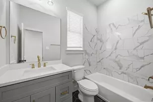 4612 Indie Hts Ln, Houston, TX 77018 - Photo 6