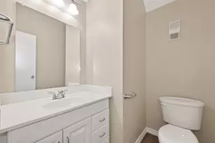 10811 Richmond Ave, Houston, TX 77042 - Photo 14