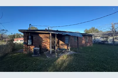 1913 Lincoln Drive, Orange, TX 77630 - Photo 14