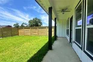 737 Ebenezer Ln, Brenham, TX 77833 - Photo 10