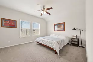 13306 Dalvay Beach Dr, Texas City, TX 77568 - Photo 8