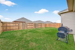 13306 Dalvay Beach Dr, Texas City, TX 77568 - Photo 22