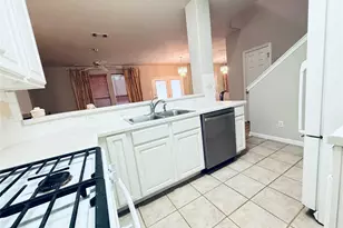 2100 Pipers Field Dr, Austin, TX 78758 - Photo 14