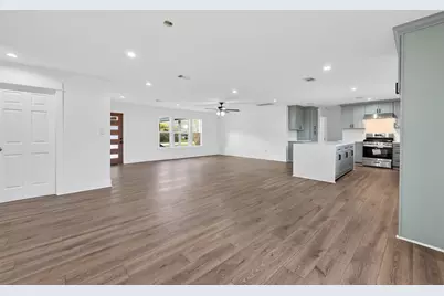 2311 8th Street, Liverpool, TX 77577 - Photo 12