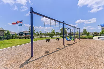 10409 Deussen Lane, Texas City, TX 77591 - Photo 32