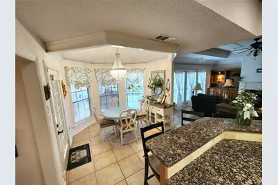 104 Portulaca Street, Lake Jackson, TX 77566 - Photo 18