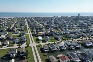 22020 Frio Dr, Galveston, TX 77554 - Photo 6