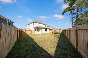2504 Hawks Eye Dr, Conroe, TX 77340 - Photo 16