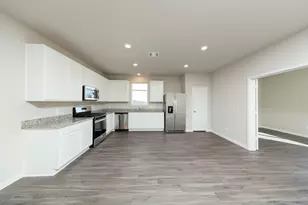 2504 Hawks Eye Dr, Conroe, TX 77340 - Photo 6