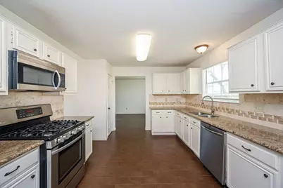 2914 Silent Drive, Sugar Land, TX 77498 - Photo 16