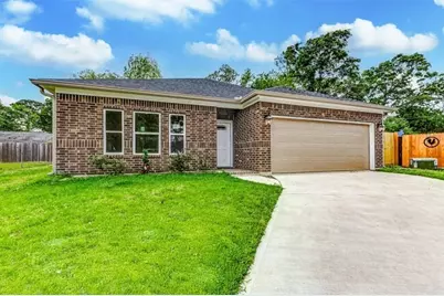 9843 Balsam Lane, Houston, TX 77078 - Photo 1