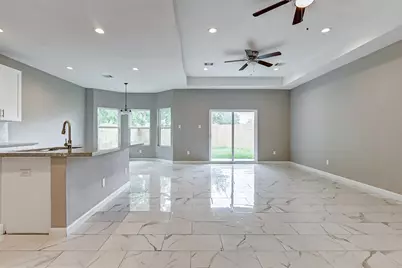 9843 Balsam Lane, Houston, TX 77078 - Photo 4